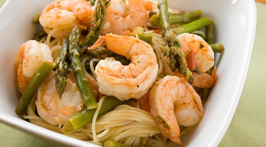 ANGEL HAIR WITH SHRIMP AND ASPARAGUS - FoodWage recipe