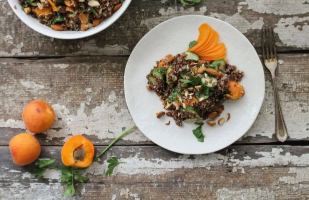 APRICOT QUINOA SUMMER SALAD - FoodWage recipe