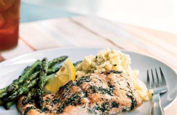 BAKED SALMON WITH DILL - FoodWage recipe