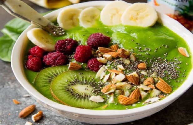 Big Green Smoothie Bowl - FoodWage recipe