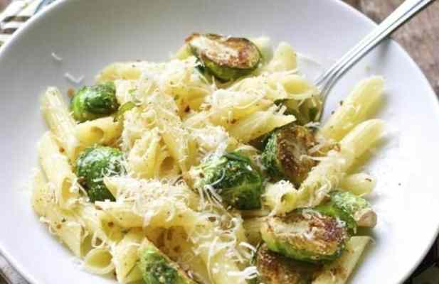 BUTTERED BRUSSELS SPROUTS PENNE - FoodWage recipe