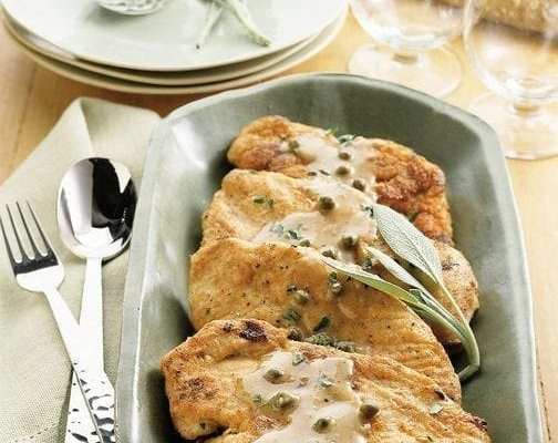 CHICKEN SCALLOPINI WITH SAGE & CAPERS - FoodWage recipe