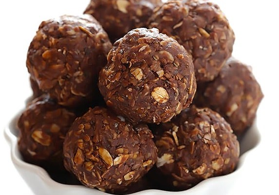 Chocolate Peanut Butter Bites - FoodWage recipe