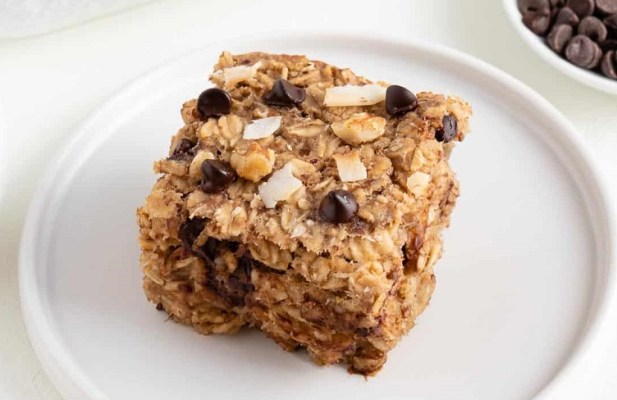 Chunky Monkey Oat Bars - FoodWage recipe