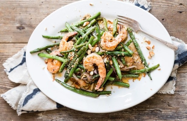 Coconut Curry Shrimp & Green Beans - FoodWage recipe