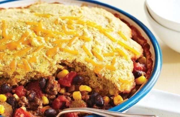 Corn Bread-Topped Chili - FoodWage recipe