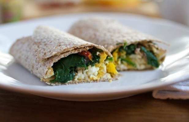 EGG AND HUMMUS BREAKFAST WRAP - FoodWage recipe