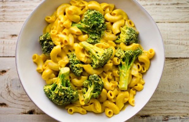Free Mac N Cheese With Broccoli - FoodWage recipe