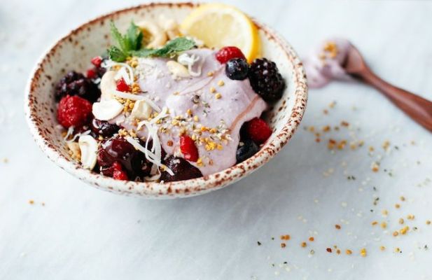 Frozen Berries And Pink Cashew Cream - FoodWage recipe