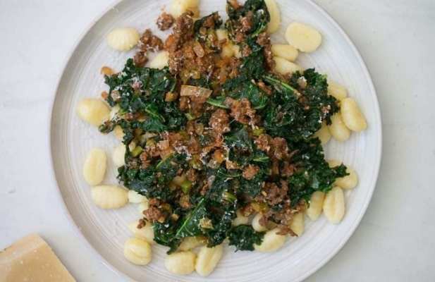 GNOCCHI WITH KALE SAUSAGE - FoodWage recipe