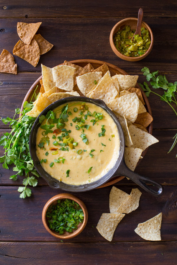 Roasted Green Chile Queso Dip - FoodWage recipe