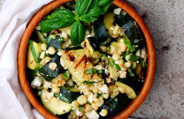 Grilled Zucchini Corn Salad - FoodWage recipe