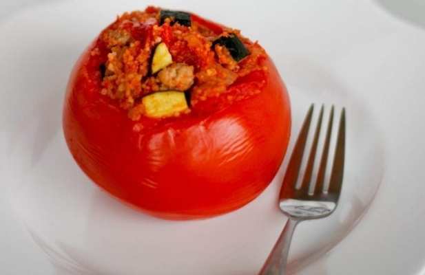 Ground Turkey Stuffed Tomatoes - FoodWage recipe