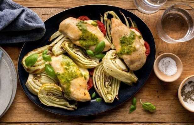 Hasselback Chicken Caprese With Fennel - FoodWage recipe