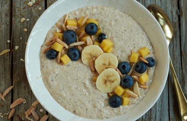 High-Protein Chai Smoothie Bowl - FoodWage recipe