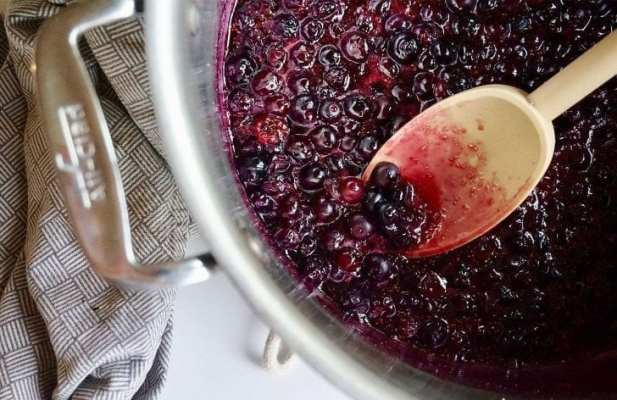 Homemade One-Hour Jam - FoodWage recipe