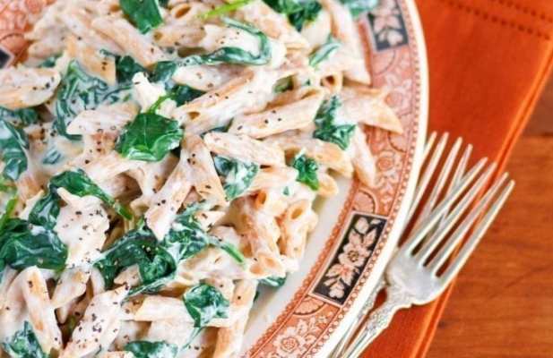 Lightened Chicken Alfredo - FoodWage recipe