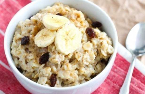 MAKE YOUR BREAKFAST FESTIVE WITH MORNING EGGNOG OATMEAL - FoodWage recipe