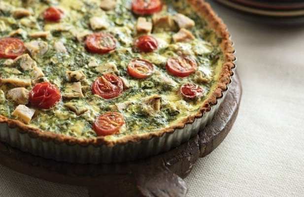 MEDITERRANEAN CHICKEN QUICHE - FoodWage recipe