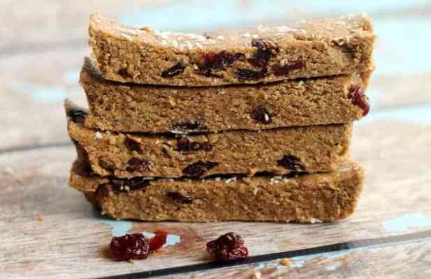 No-Bake Cherry Vanilla Protein Bars - FoodWage recipe