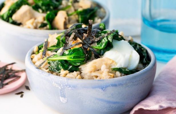 Oats With Tuna & Seaweed - FoodWage recipe