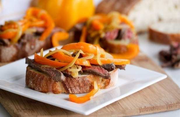 Open-Faced Steak Sandwich - FoodWage recipe