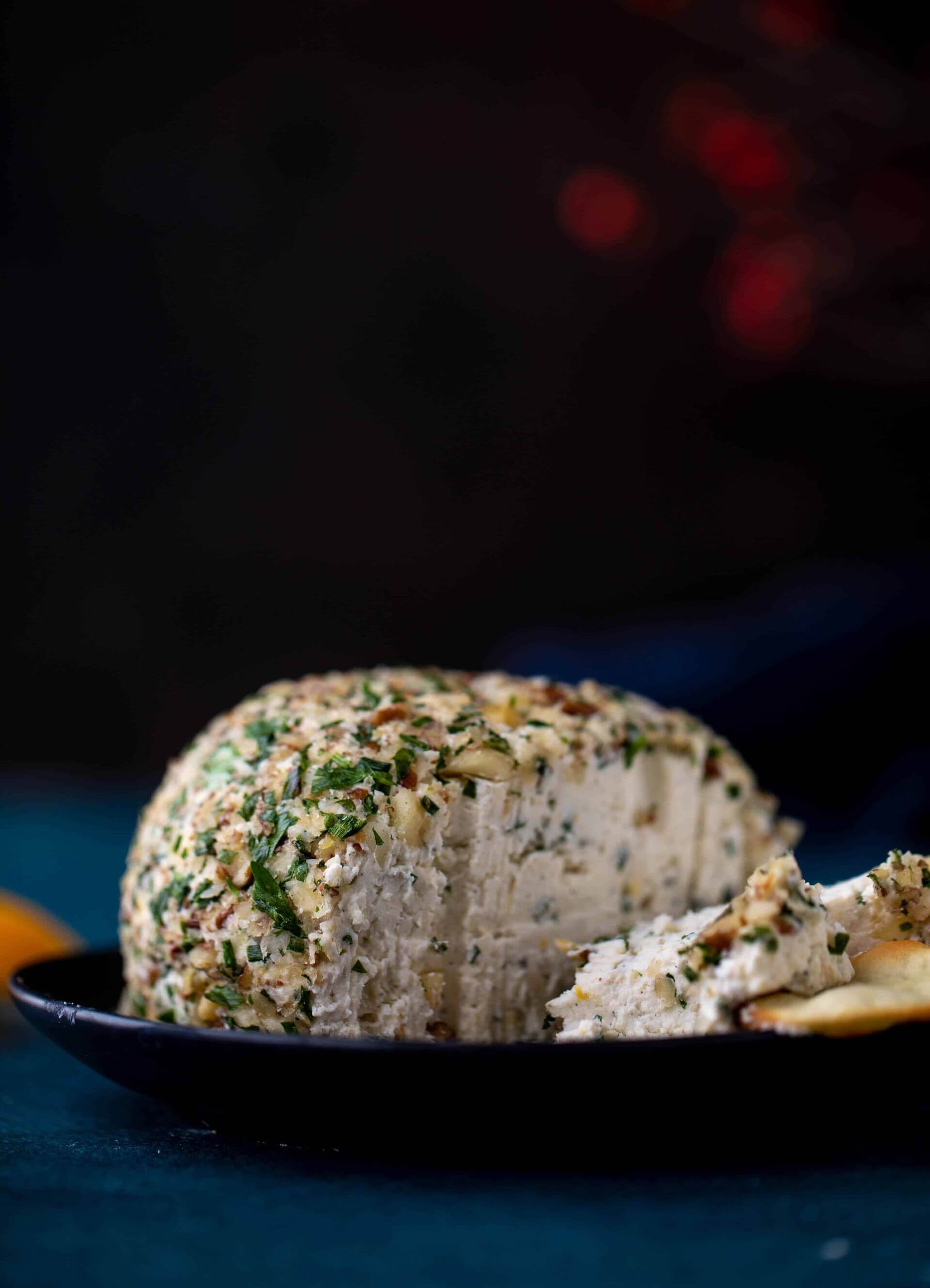 Orange, Sage, and Macadamia Cheese Ball - FoodWage recipe