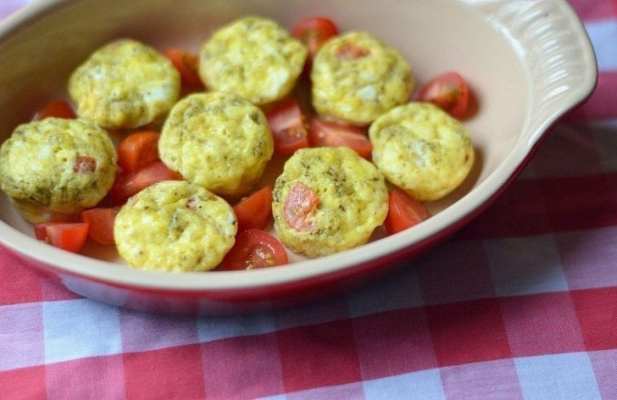 Pesto Egg Bites - FoodWage recipe