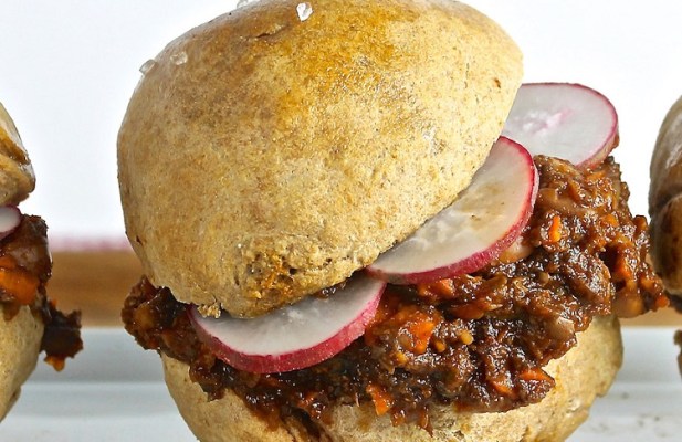 Pinto Bean Sloppy Joes - FoodWage recipe