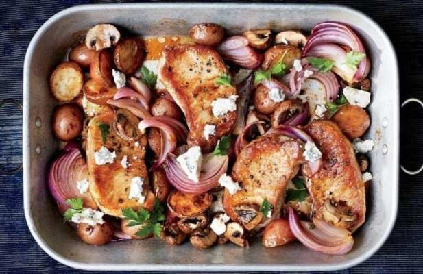 Pork Chops With Roasted Vegetables - FoodWage recipe