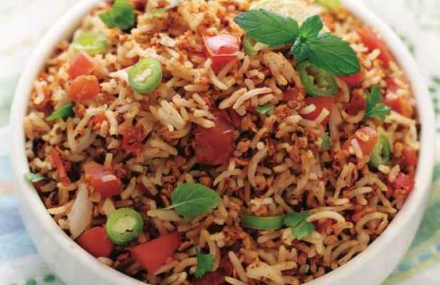 Rice With Tomato And Oats - FoodWage recipe