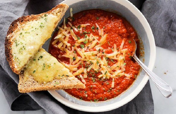 Roasted Red Pepper Tomato Soup - FoodWage recipe