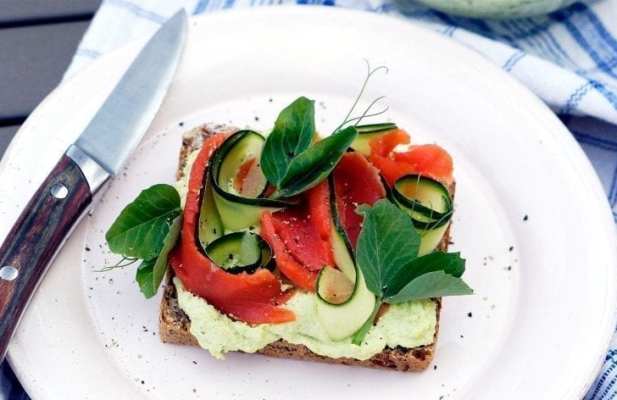 Salmon Smorgasbord Sandwiches With Edamummus - FoodWage recipe