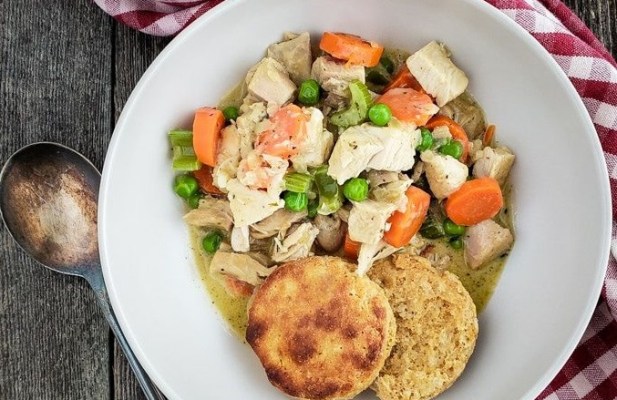 Skillet Turkey Pot Pie With Wheat Biscuit Topping - FoodWage recipe