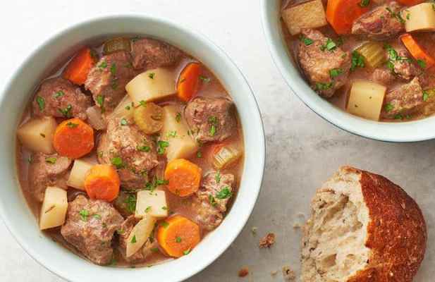 Slow Cooker Irish Beef Stew - FoodWage recipe