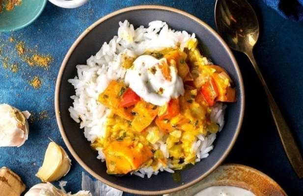 Slow Cooker Sweet Potato Curry - FoodWage recipe