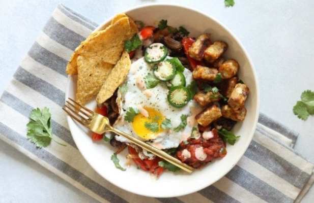Southwestern Black Bean Breakfast Bowls - FoodWage recipe