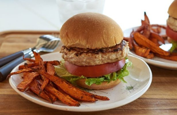 Spicy Chicken Burger - FoodWage recipe