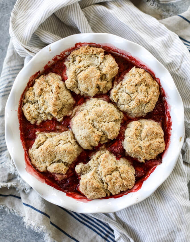 Strawberry Cobbler - FoodWage recipe
