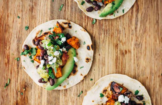 Sweet Potato & Black Bean Tacos - FoodWage recipe