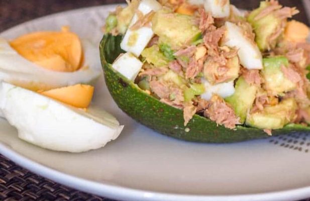 TUNA AVOCADO EGG SALAD - FoodWage recipe