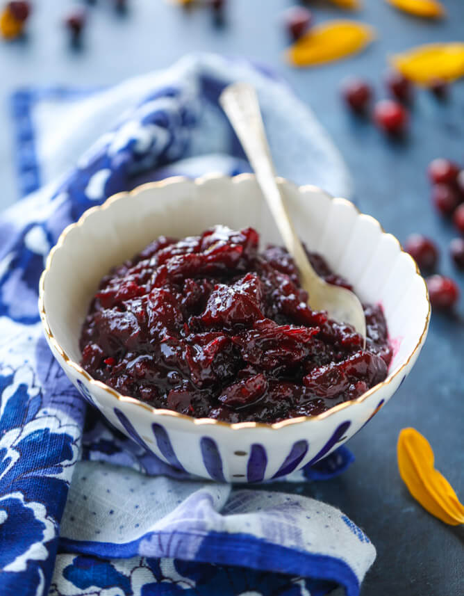 Vanilla Cider Cranberry Sauce - FoodWage recipe