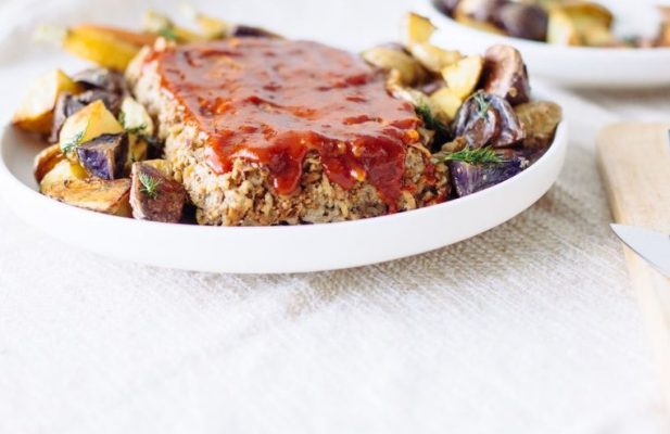 Vegetarian “Meatloaf” - FoodWage recipe