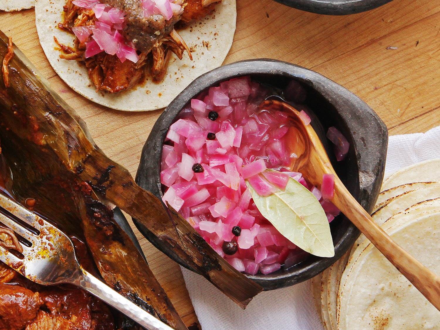 Yucatán-Style Pickled Red Onions - FoodWage recipe